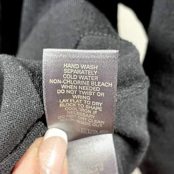 NEW Liz Claiborne Sweater Womens Large black silk knit floral pull over - Picture 8 of 11